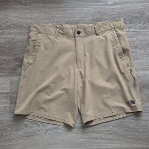 The North Face Men's Rolling Sun Packable Shorts.